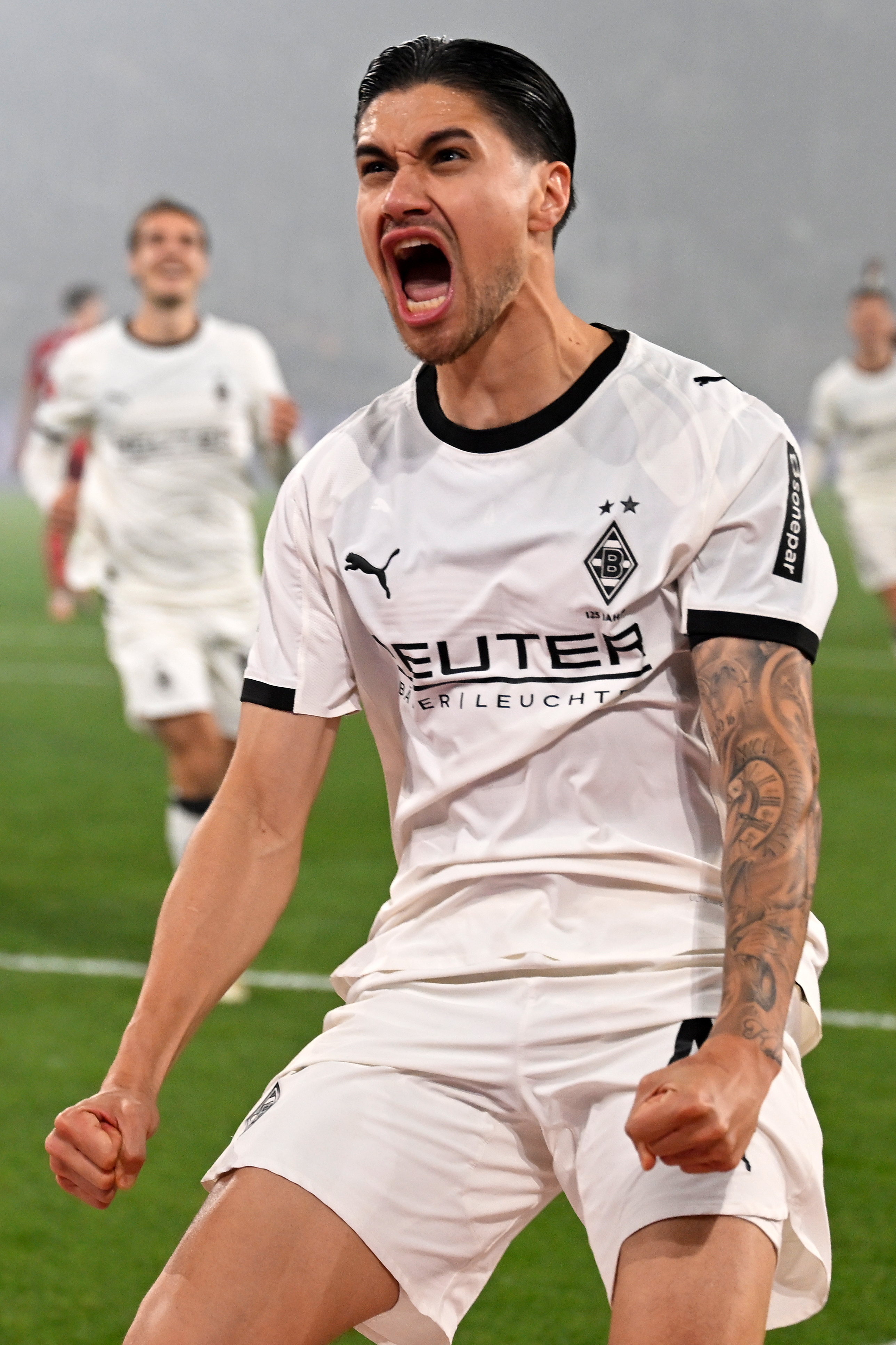 九游账号注册-包含门兴格拉德巴赫战术微调备战葡超赛前上海海港内部沟通——亚冠节点到来，费耶诺德集结日完成体检看傻球迷的词条